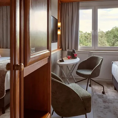 Leonardo Hotel Frankfurt City South-2